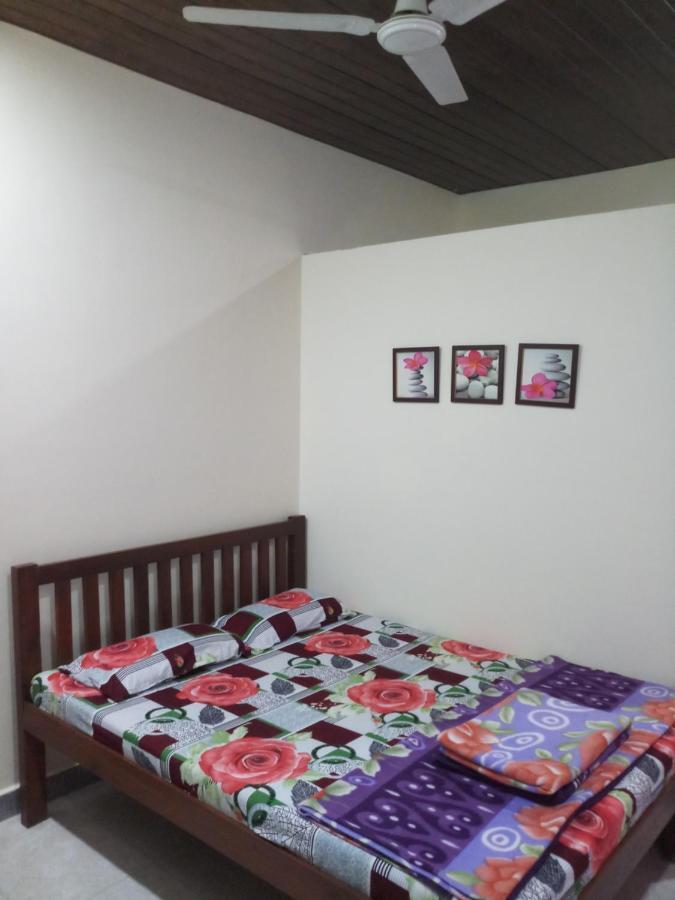 Anandi Villa Homestay Adhi Екстериор снимка